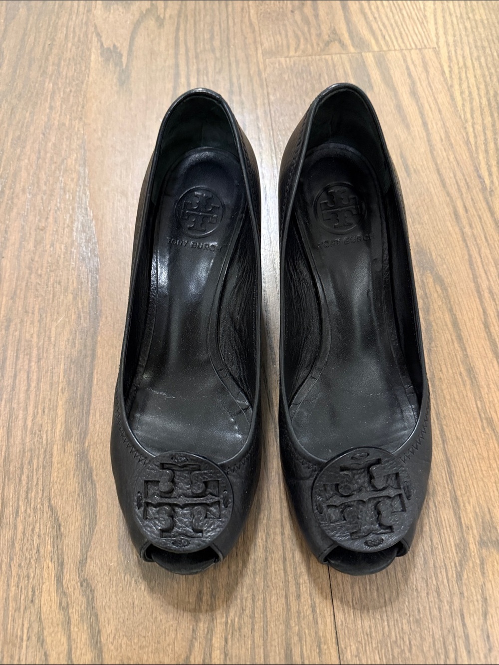Tory Burch Black Leather wedge shoes size 7.5